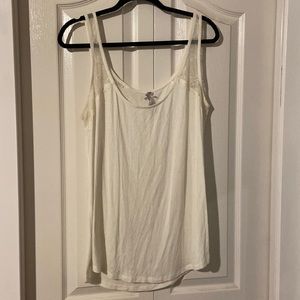 Light cream tank